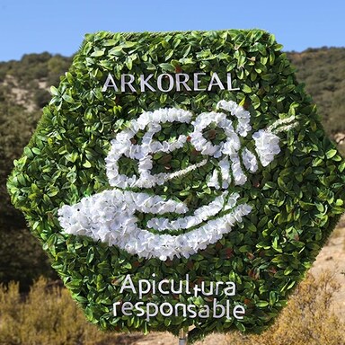 Premio a la apicultura responsable Arkopharma