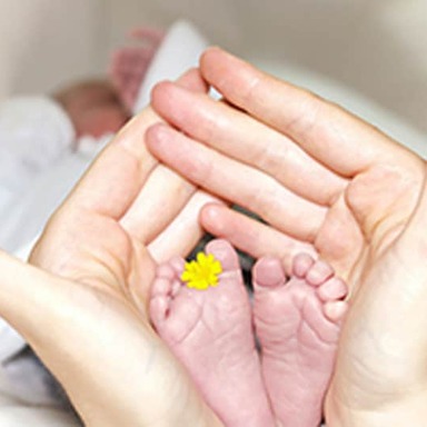 Ser madre en tiempos de coronavirus. Nuestro aplauso para ellas con Olay