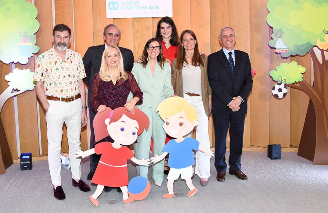 Premio Clarins y Aldeas Infantiles SOS por la Infancia 2024