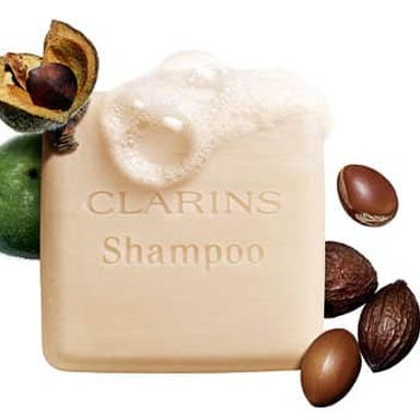 El champú Clarins que estabas esperando, en formato sólido