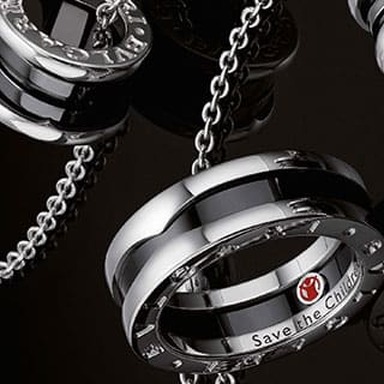 Pulsera Bvlgari solidaria con Save The Children